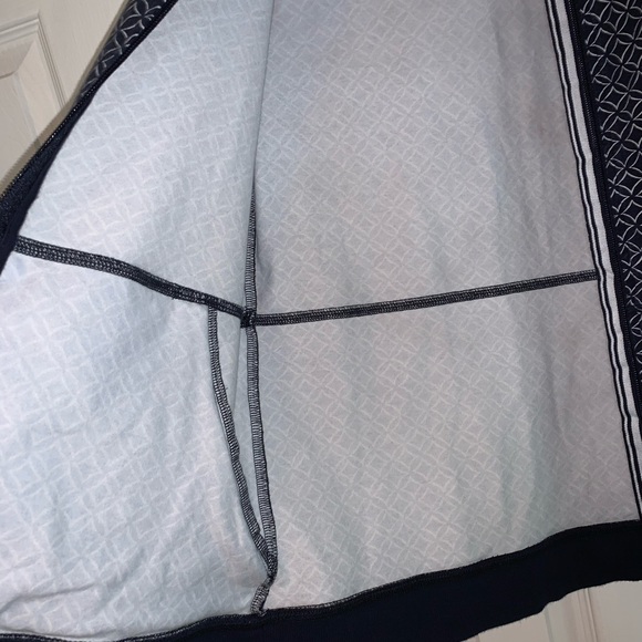 Like new, Talbots Navy Sweater, Size XS - Picture 3 of 6